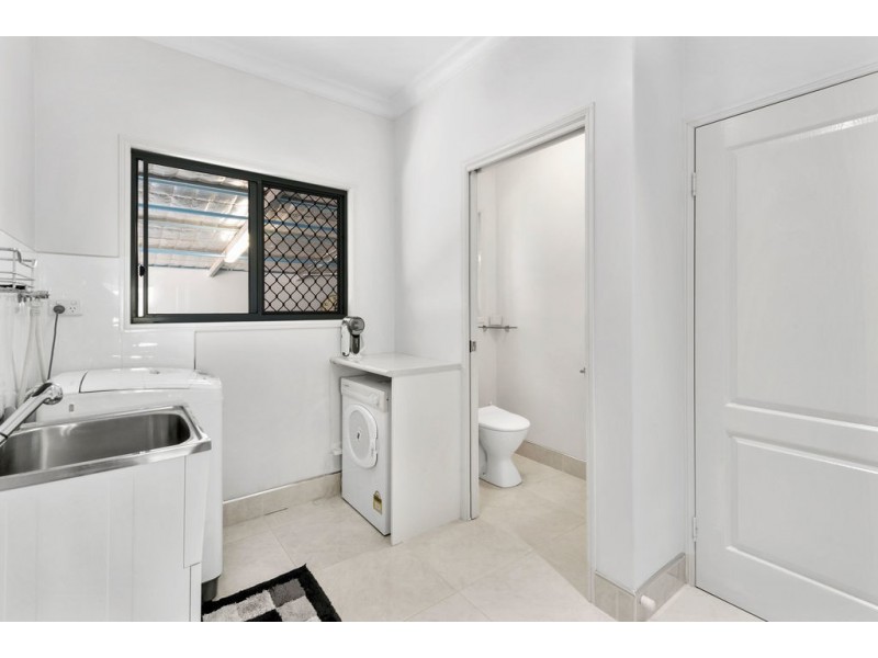 20 Munro Street, Harlaxton QLD 4350