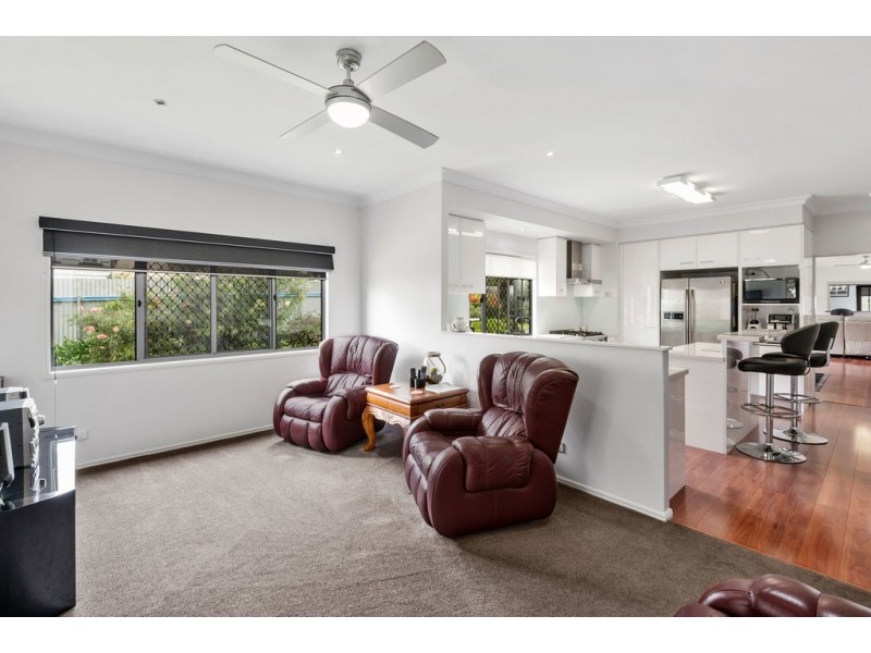 20 Munro Street, Harlaxton QLD 4350