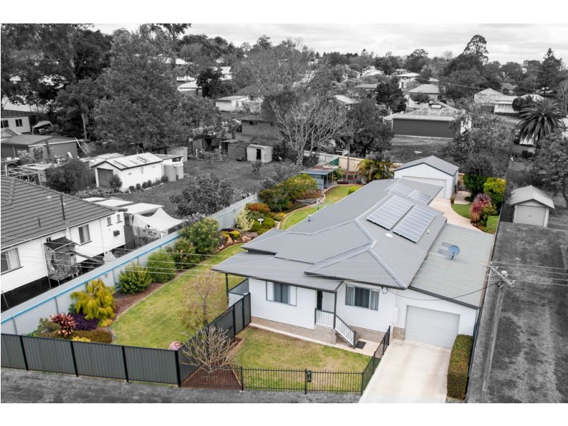 20 Munro Street, Harlaxton QLD 4350