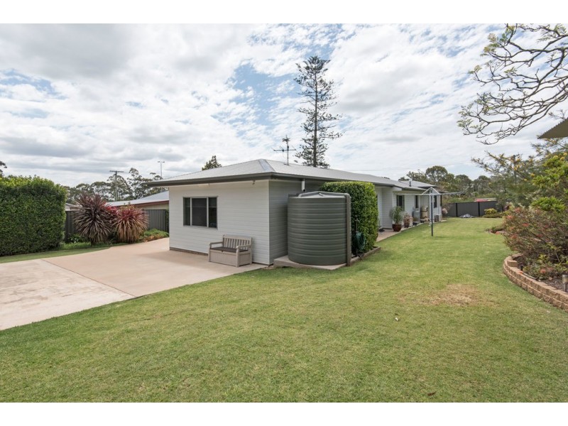 20 Munro Street, Harlaxton QLD 4350