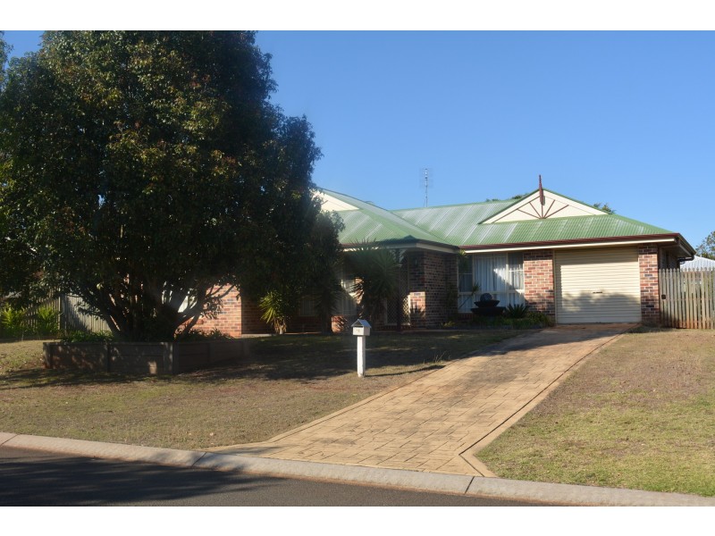 14 Gundry Court, Kearneys Spring QLD 4350