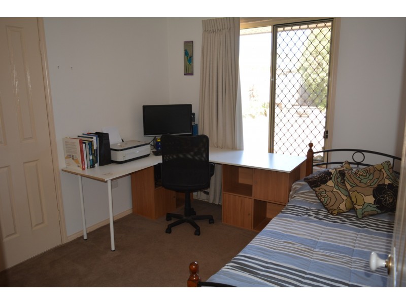 14 Gundry Court, Kearneys Spring QLD 4350