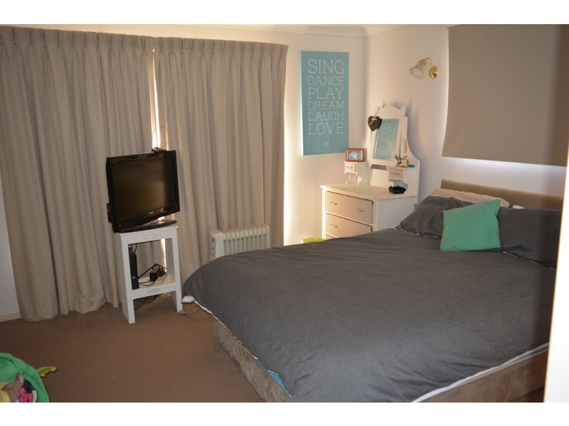 14 Gundry Court, Kearneys Spring QLD 4350