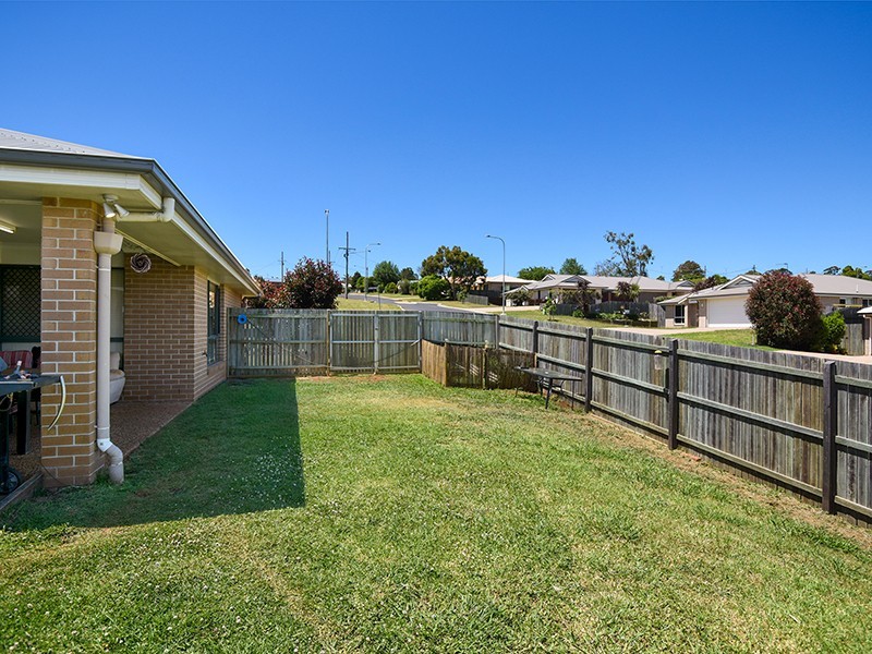 2 Bellara Drive, Harristown QLD 4350