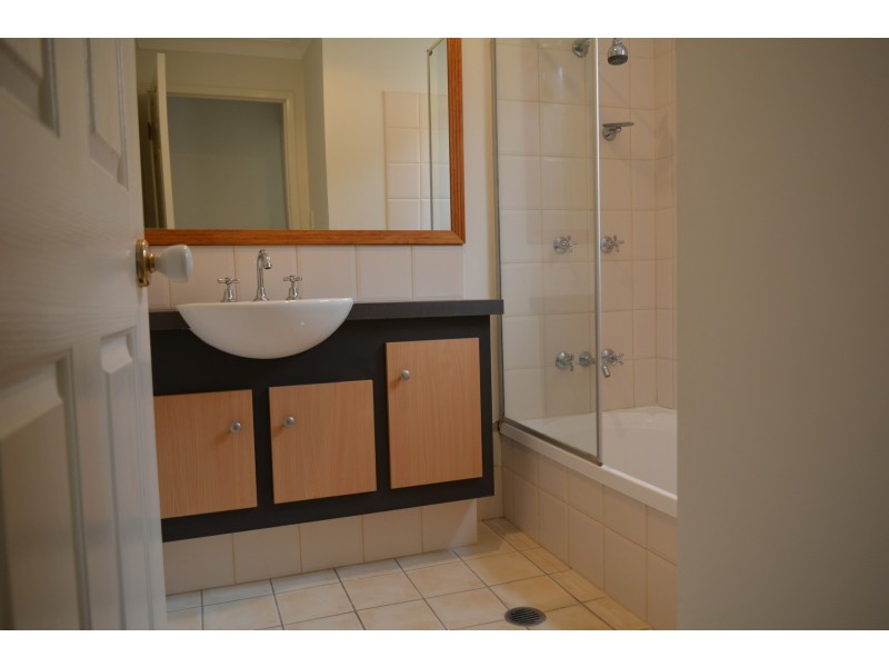 11/1a Stirling Street, East Toowoomba QLD 4350