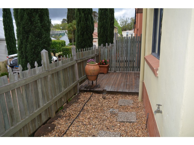 11/1a Stirling Street, East Toowoomba QLD 4350