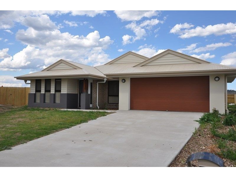 45 Tarcoola Street, Wyreema QLD 4352