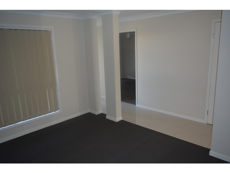 45 Tarcoola Street, Wyreema QLD 4352