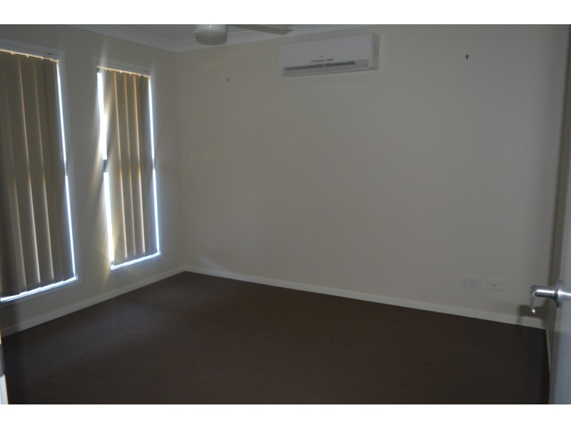 45 Tarcoola Street, Wyreema QLD 4352