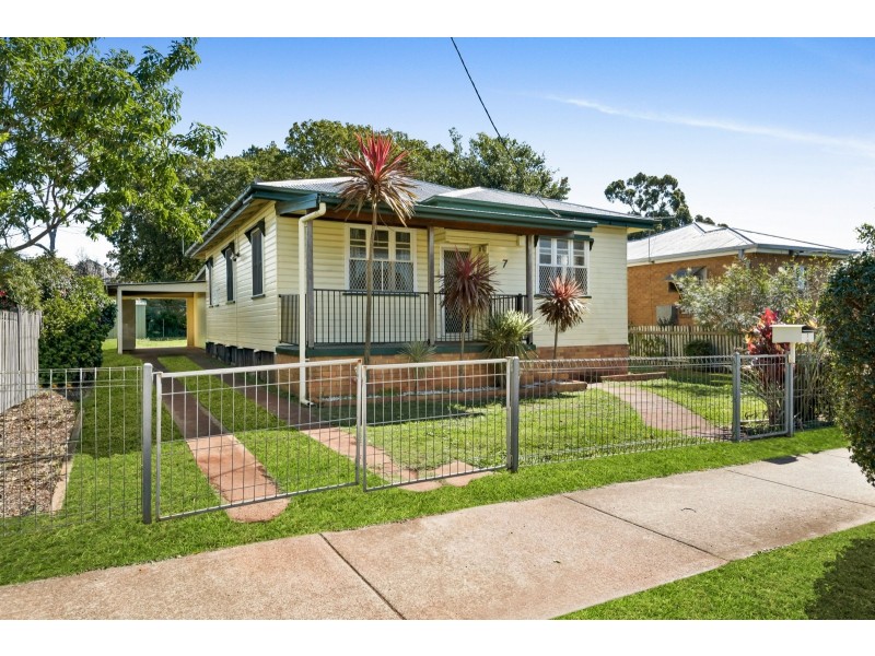 7 Turner Street, Newtown QLD 4350
