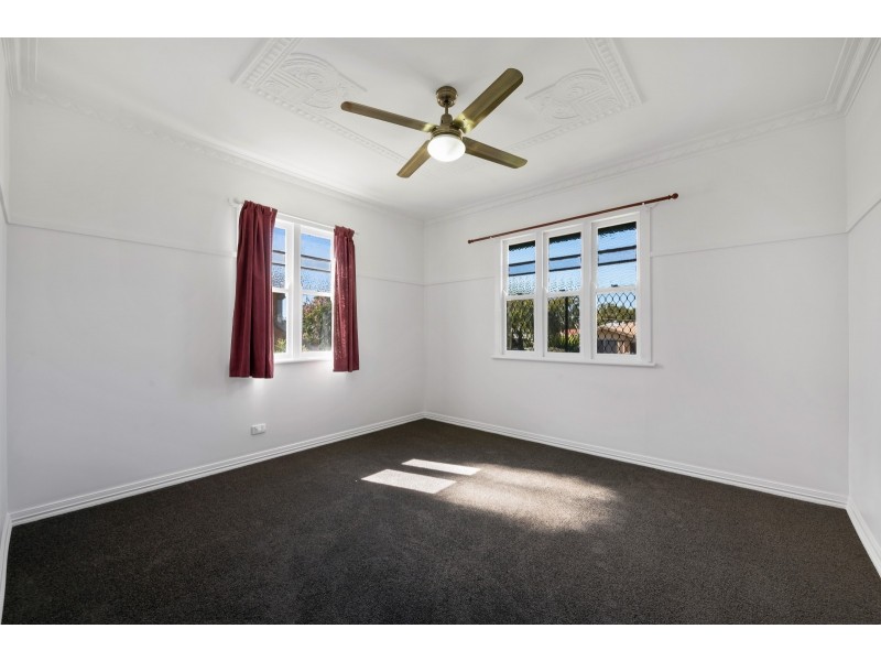 7 Turner Street, Newtown QLD 4350