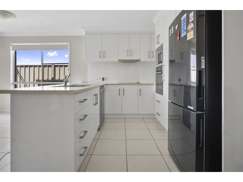 1/16a Glenvale Road, Harristown QLD 4350