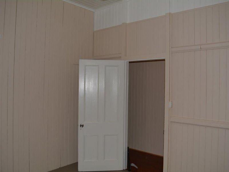 19 Edward Street, East Toowoomba QLD 4350