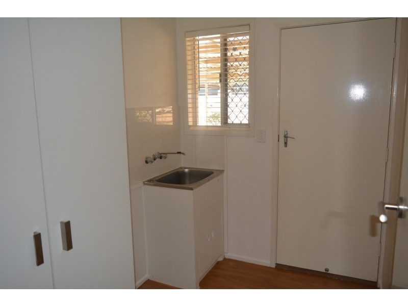 5 Martini Street, Mount Lofty QLD 4350