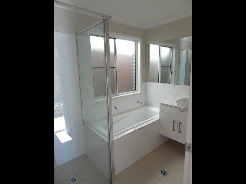 4/5 Wapiti Street, Kearneys Spring QLD 4350