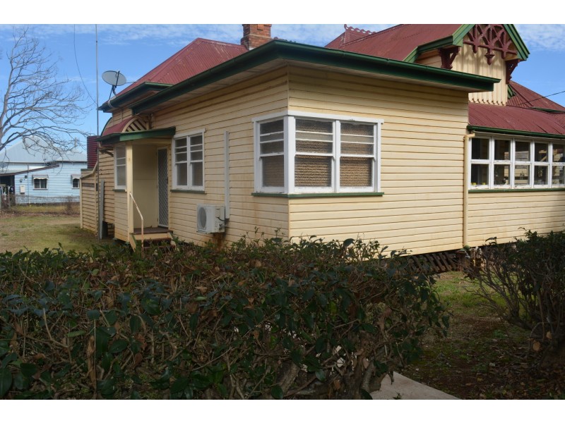 3/112 Campbell Street, Toowoomba QLD 4350