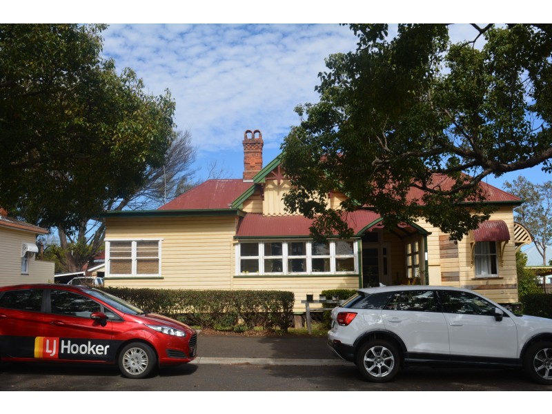 3/112 Campbell Street, Toowoomba QLD 4350