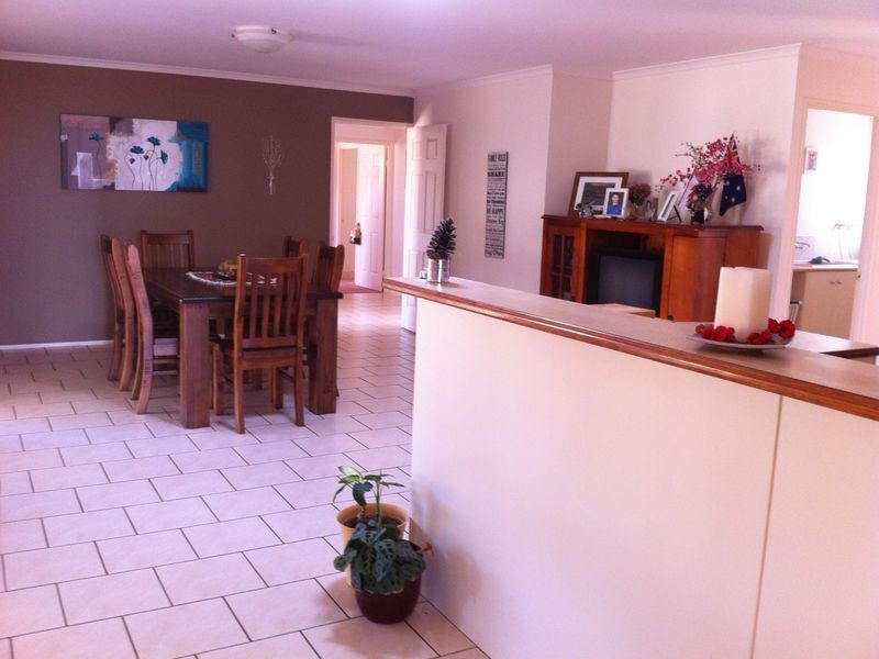 18 Bunya View Drive, Highfields QLD 4352