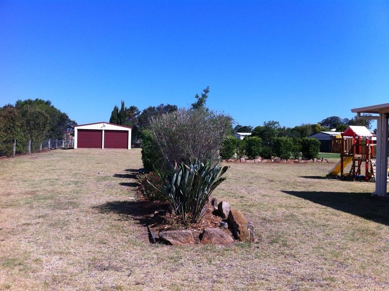 18 Bunya View Drive, Highfields QLD 4352