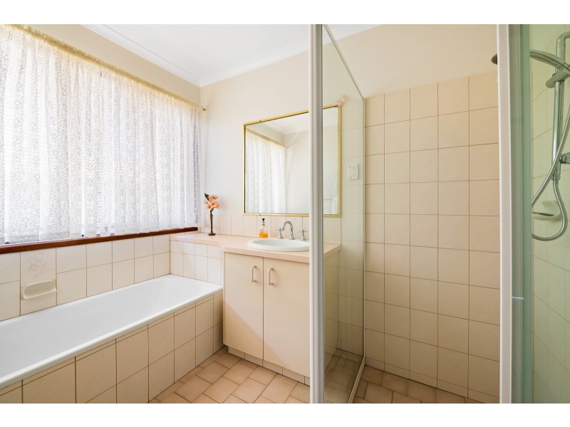 8 Crosby Street, Darling Heights QLD 4350