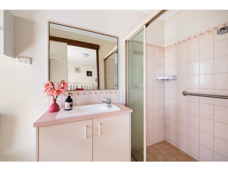 8 Crosby Street, Darling Heights QLD 4350