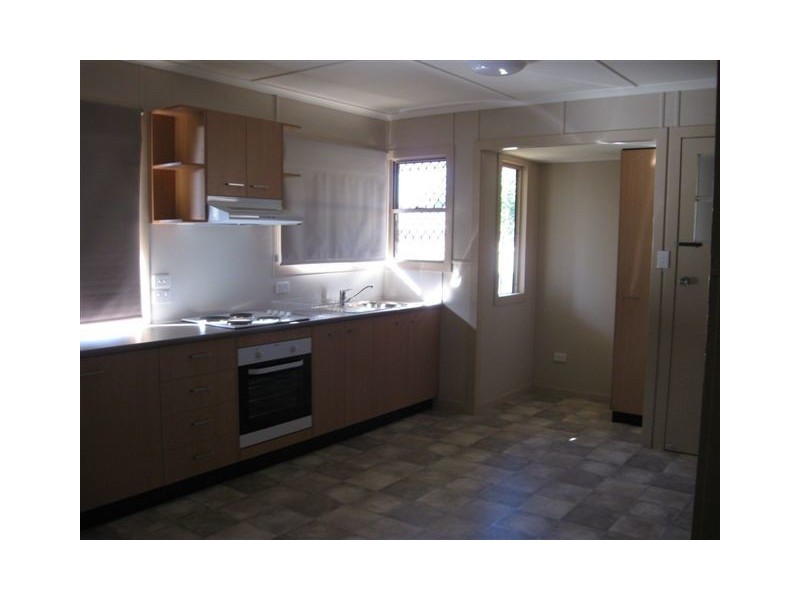 330 Tor Street, Newtown QLD 4350