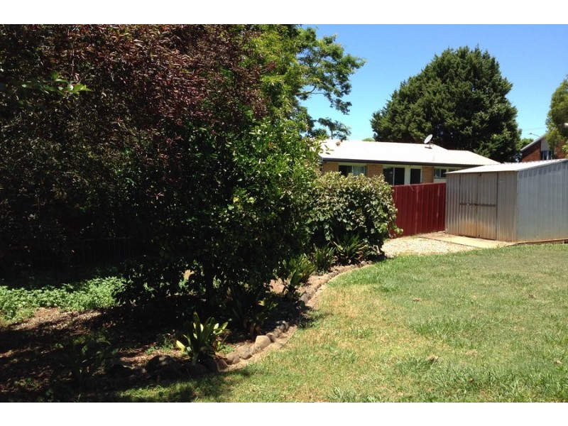 51 Champagne Crescent, Blue Mountain Heights QLD 4350