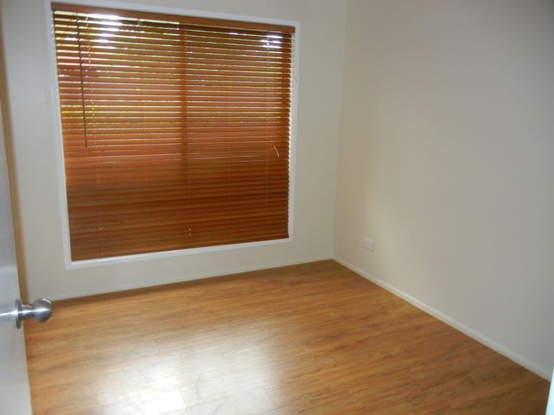 10 Broadfoot Street, Darling Heights QLD 4350