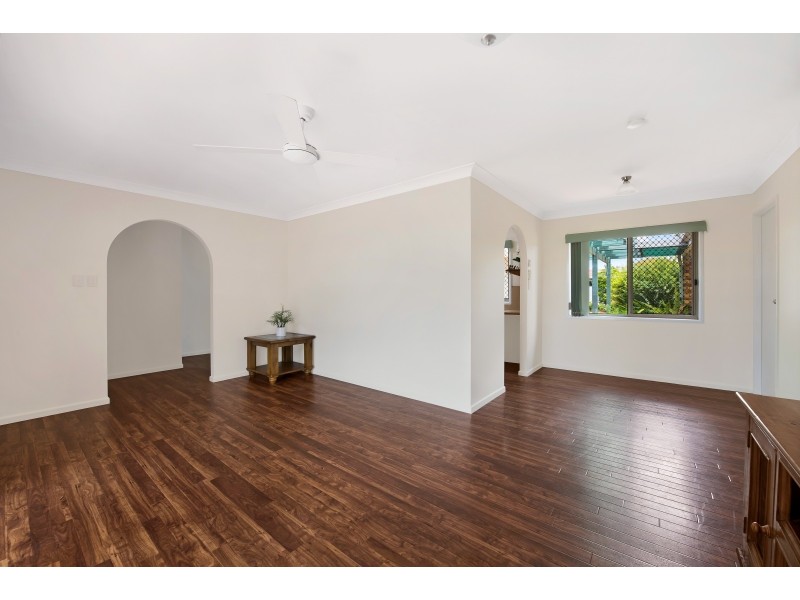 24 Schultz Street, Kearneys Spring QLD 4350
