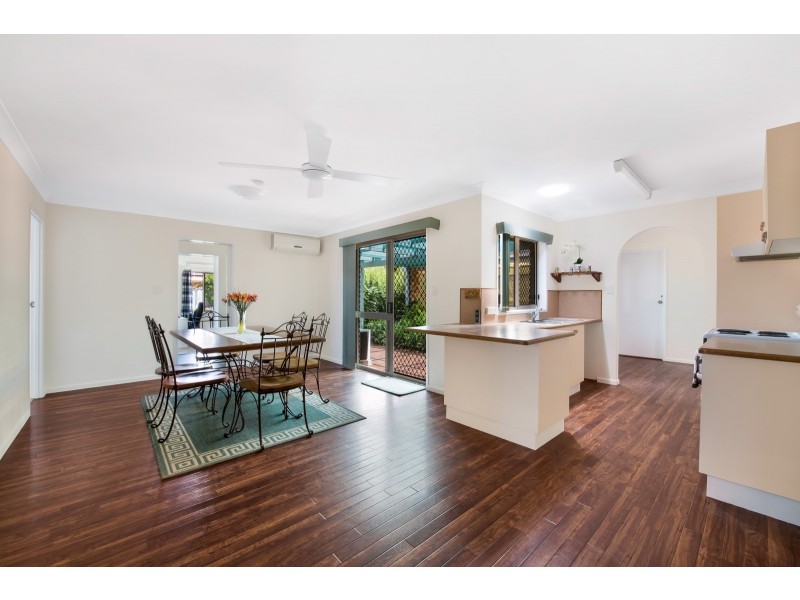 24 Schultz Street, Kearneys Spring QLD 4350