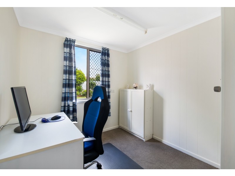 24 Schultz Street, Kearneys Spring QLD 4350