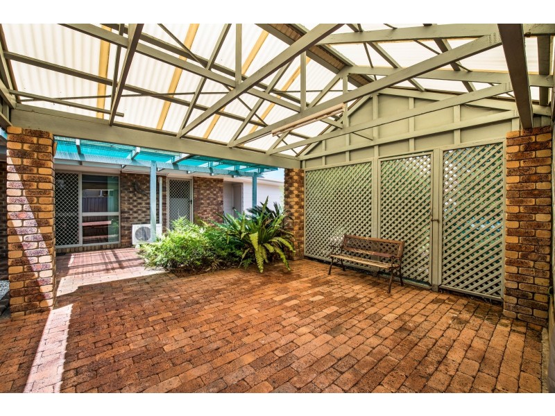 24 Schultz Street, Kearneys Spring QLD 4350