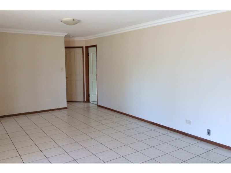 7 Toni Court, Darling Heights QLD 4350