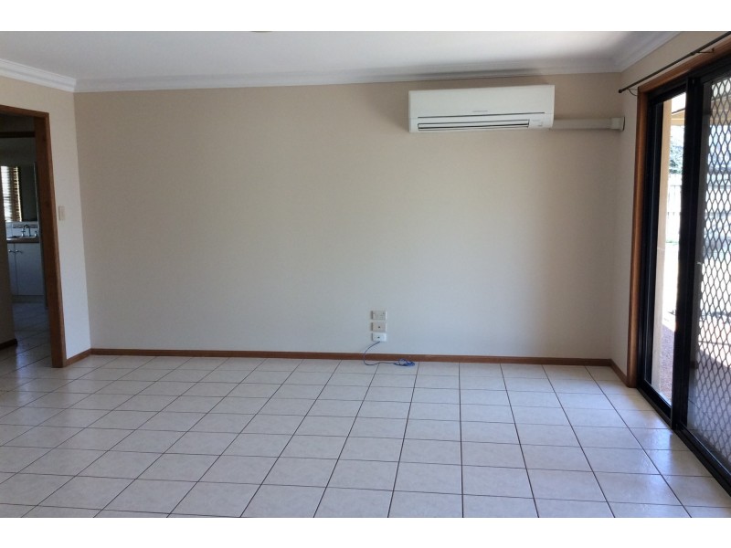 7 Toni Court, Darling Heights QLD 4350