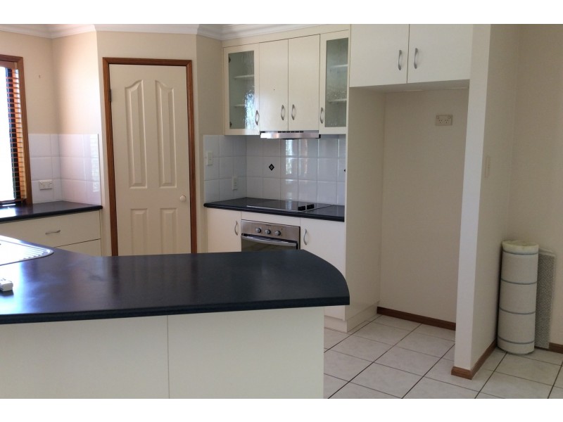 7 Toni Court, Darling Heights QLD 4350