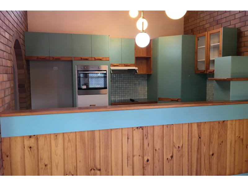 65 Jennifer Crescent, Darling Heights QLD 4350