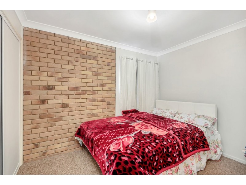 17 Boyes Street, Harristown QLD 4350