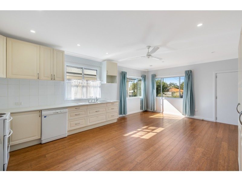 15 Ethel Street, Newtown QLD 4350