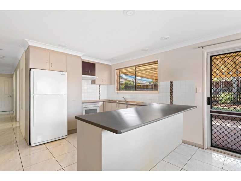 11 Chinchilla Court, Wilsonton Heights QLD 4350