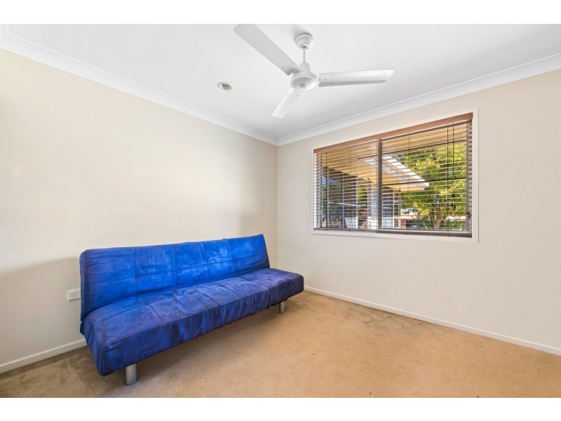 11 Chinchilla Court, Wilsonton Heights QLD 4350