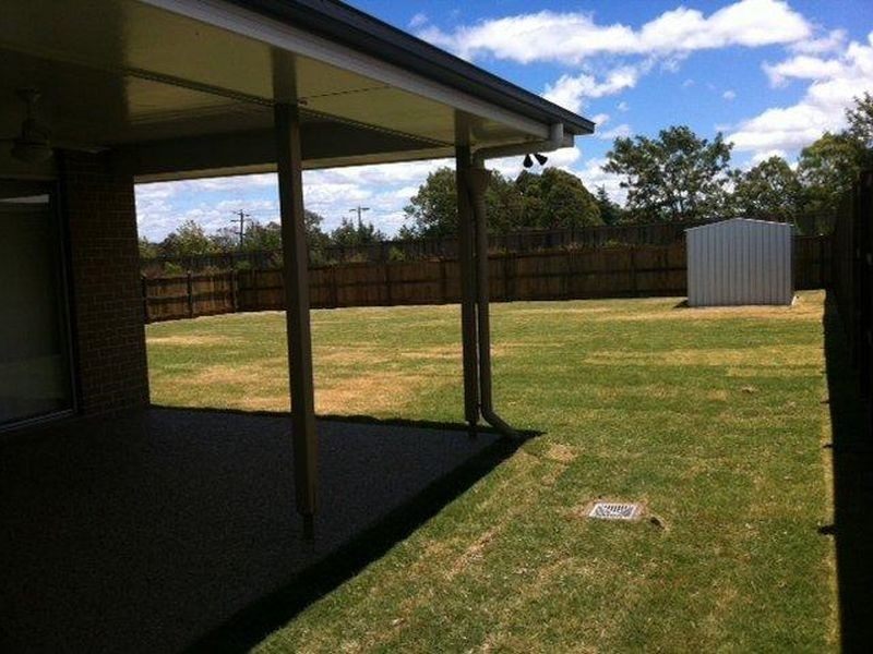 42 Bennett Street, Kleinton QLD 4352