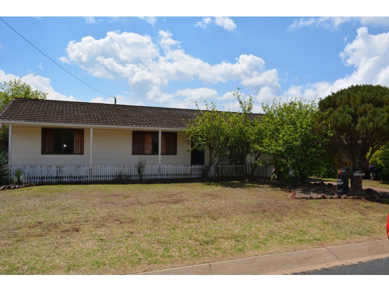 31 Wuth Street, Darling Heights QLD 4350