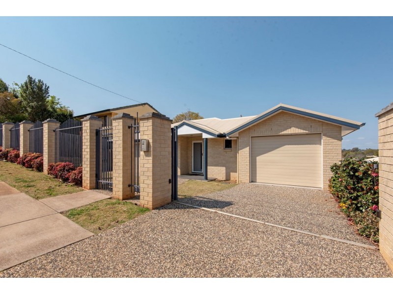 1/82 Holberton Street, Rockville QLD 4350