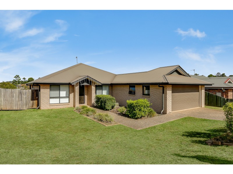 10 High Court Drive, Wilsonton Heights QLD 4350