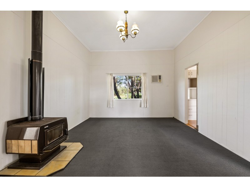 331 Gowrie Junction Road, Gowrie Junction QLD 4352