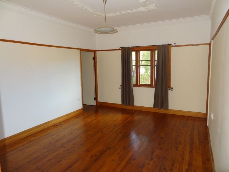 109 Stuart Street, North Toowoomba QLD 4350