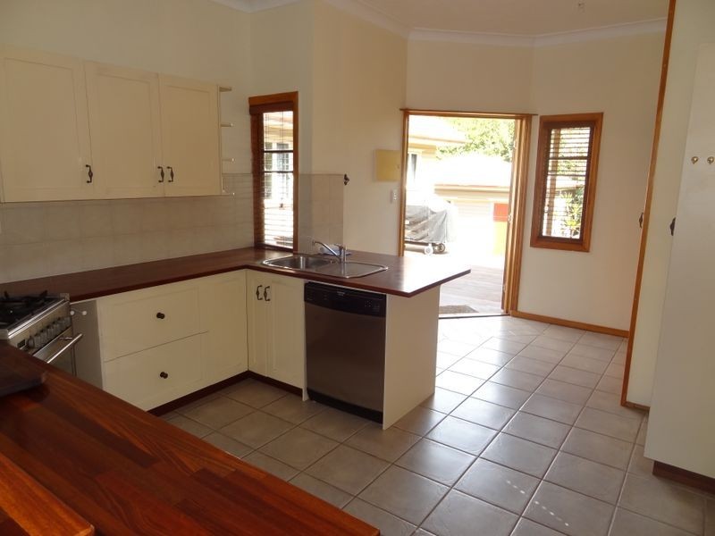 109 Stuart Street, North Toowoomba QLD 4350