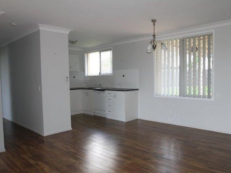 10 Florence Street, Harristown QLD 4350