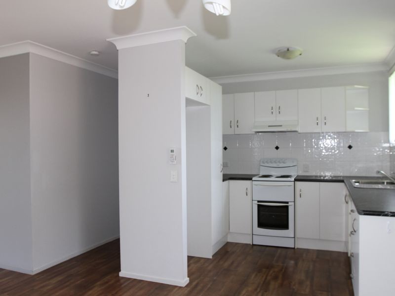 10 Florence Street, Harristown QLD 4350