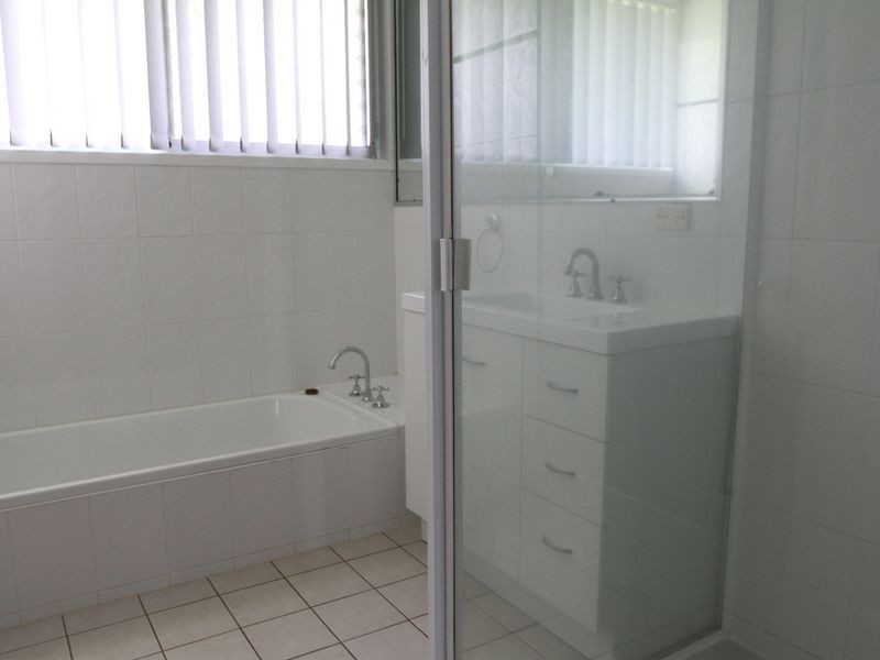 10 Florence Street, Harristown QLD 4350